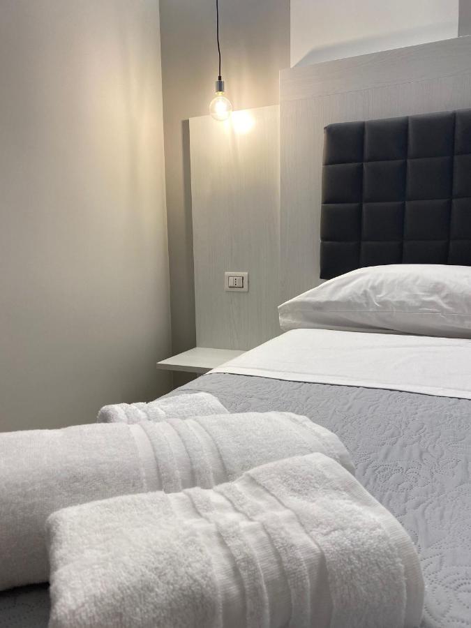 Blue Marine - Free Parking Hotel โตรเปอา ภายนอก รูปภาพ