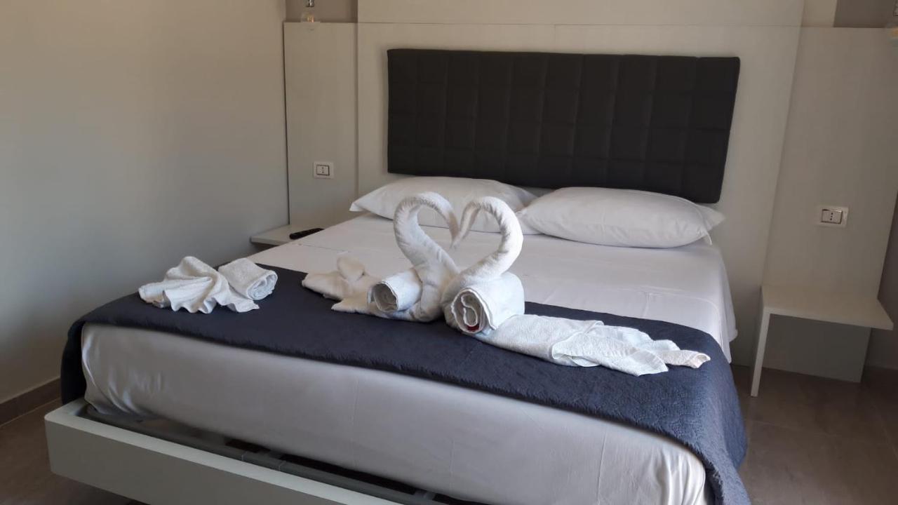 Blue Marine - Free Parking Hotel โตรเปอา ภายนอก รูปภาพ