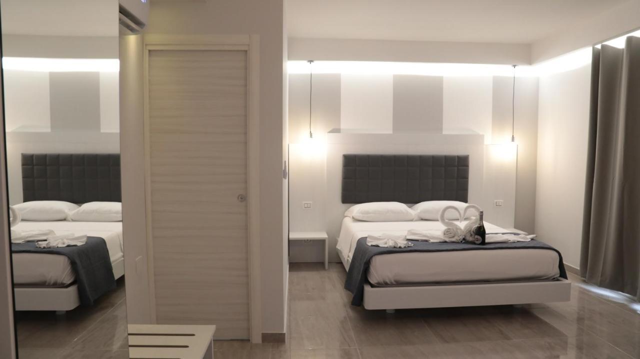 Blue Marine - Free Parking Hotel โตรเปอา ภายนอก รูปภาพ