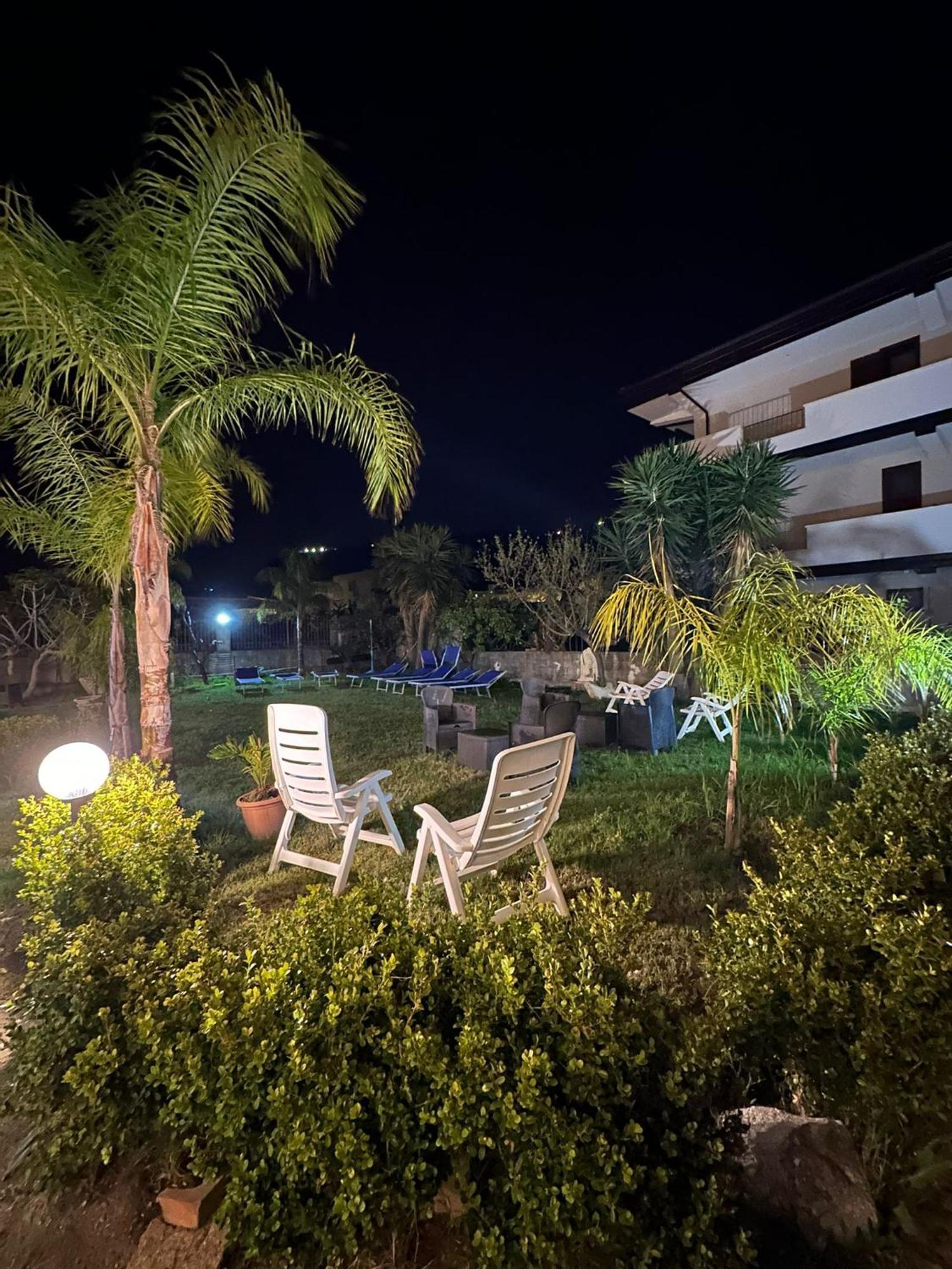 Blue Marine - Free Parking Hotel โตรเปอา ภายนอก รูปภาพ