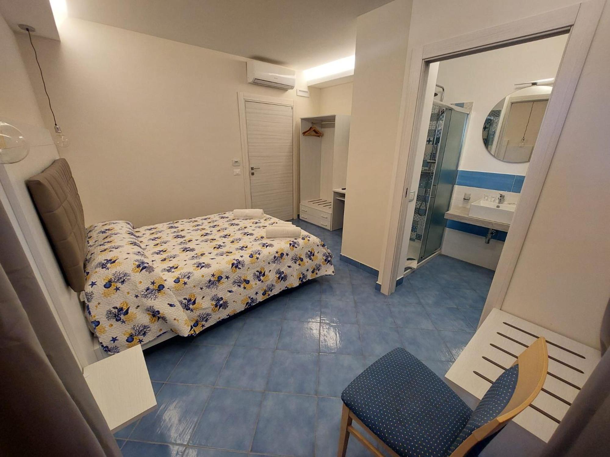 Blue Marine - Free Parking Hotel โตรเปอา ภายนอก รูปภาพ